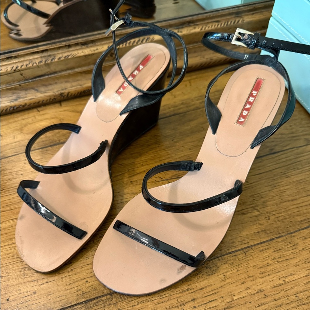 Prada Authentic Wedges 37 great condition